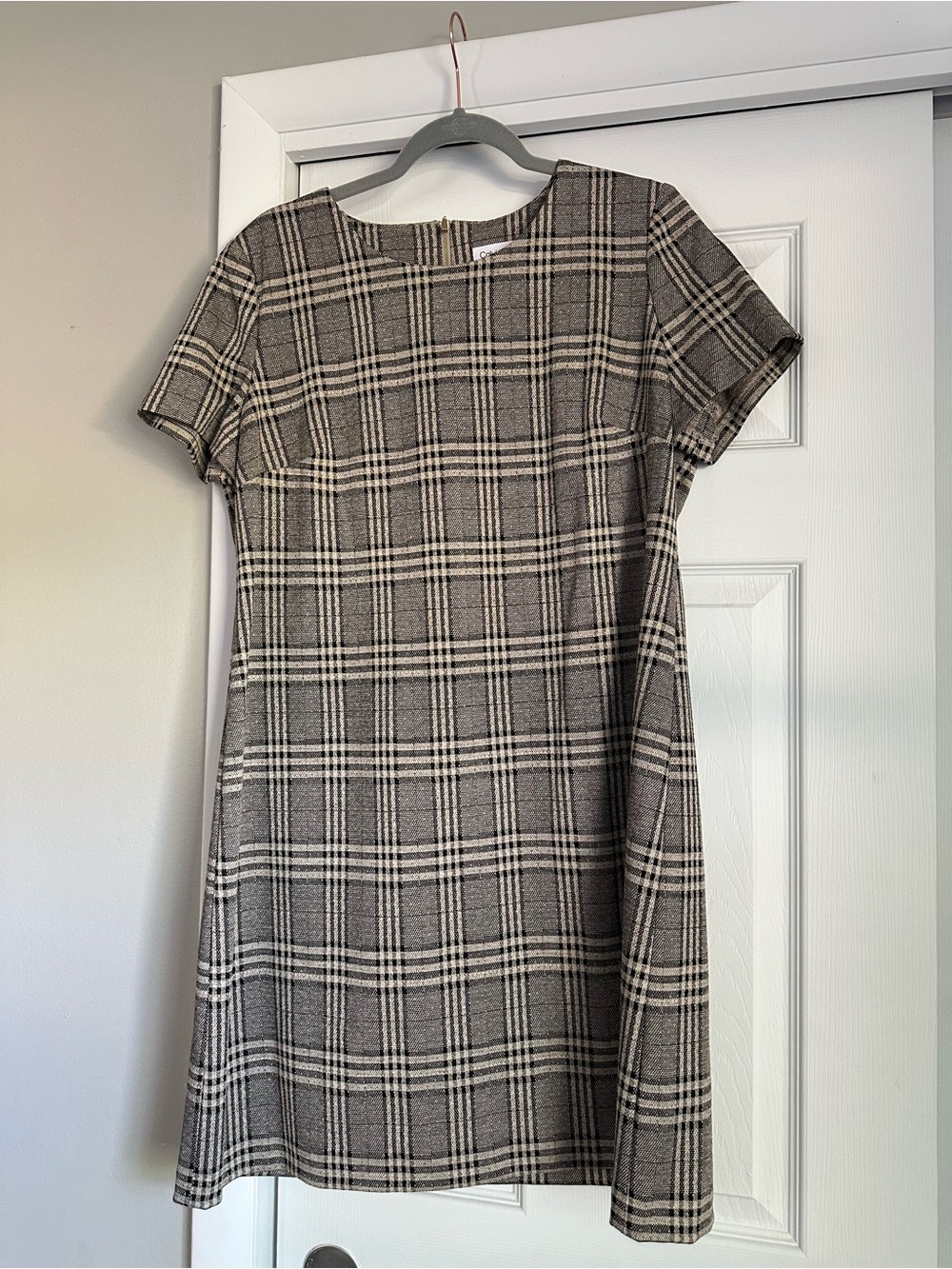 Calvin Klein Grey and Cream Plaid Short-Sleeve Shift Dress